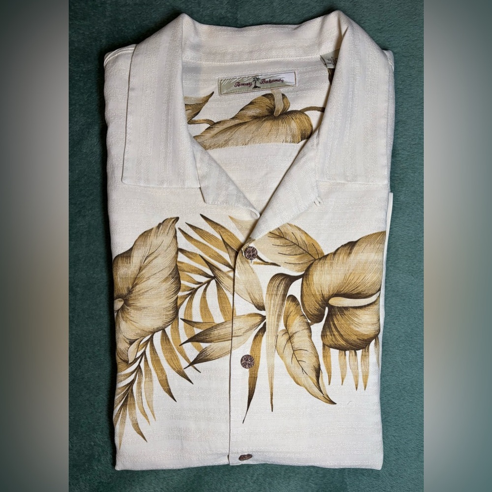 Tommy Bahama Silk Shirt with Cream and Brown Leaf Design, Size:L (5231)